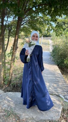 Abaya Shamsy